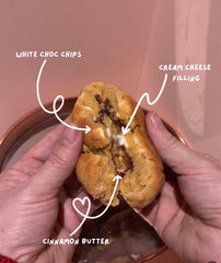 Cinnamon scroll cookies - box of 4